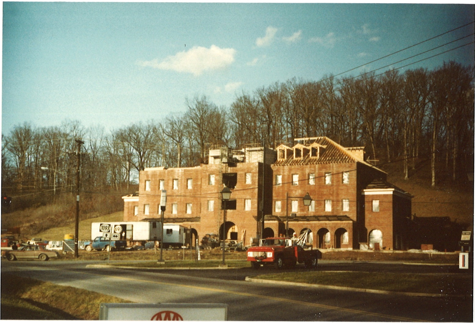 Main office building construction